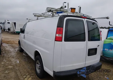 2016 Chevrolet Express 2500 Work Van из США, поврежденный, VIN 1GCWGAFF5G1329031